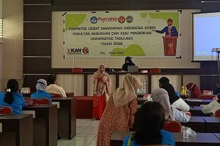 KDMI Debat Mahasiswa FKIP UNTAD