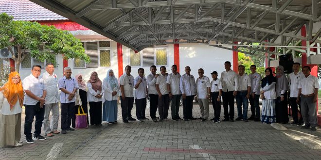 Berita: Apel Pagi Perdana Dipimpin Dekan FKIP Universitas Tadulako