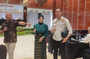 Workshop Laboratorium Bahasa hari ke 2 bersama wadek biduk