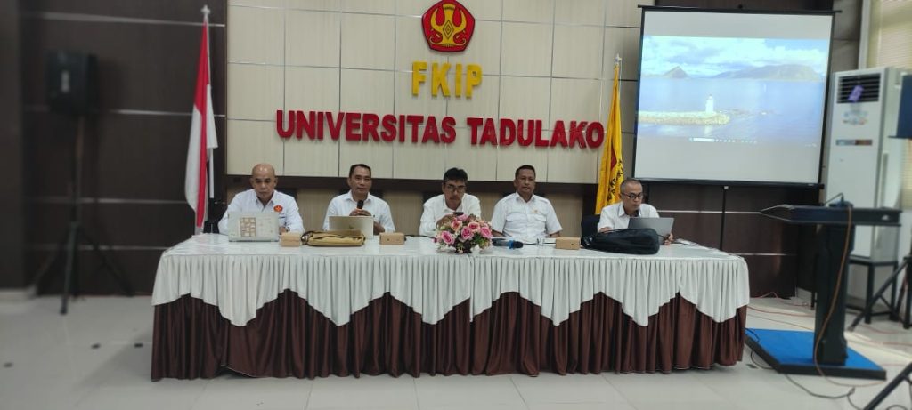 Rapat Pimpinan FKIP